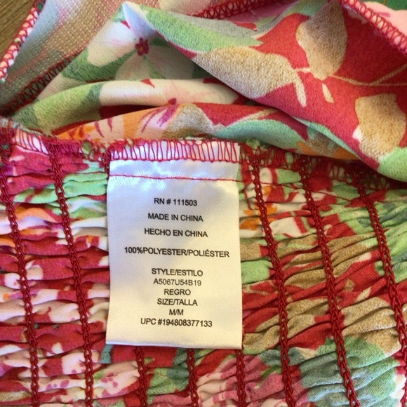 Lily Rose Juniors Floral Button Tie Front Crop Halter Tank Top - Picture 9 of 9